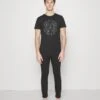 Jack & Jones JAMES TEE AND PANTS - Pyjama -Jack & Jones Winkel e2dc4b8d9a244ce793e8edc3f34c7905