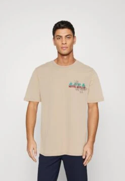 Jack & Jones Jorbutido Tee Crew Neck - T-Shirt Print - Birch 9 Jack & Jones Jorbutido Tee Crew Neck - T-Shirt Print - Birch -Jack & Jones Winkel f747a2c2a8f84d468d872edb2e2dcf02