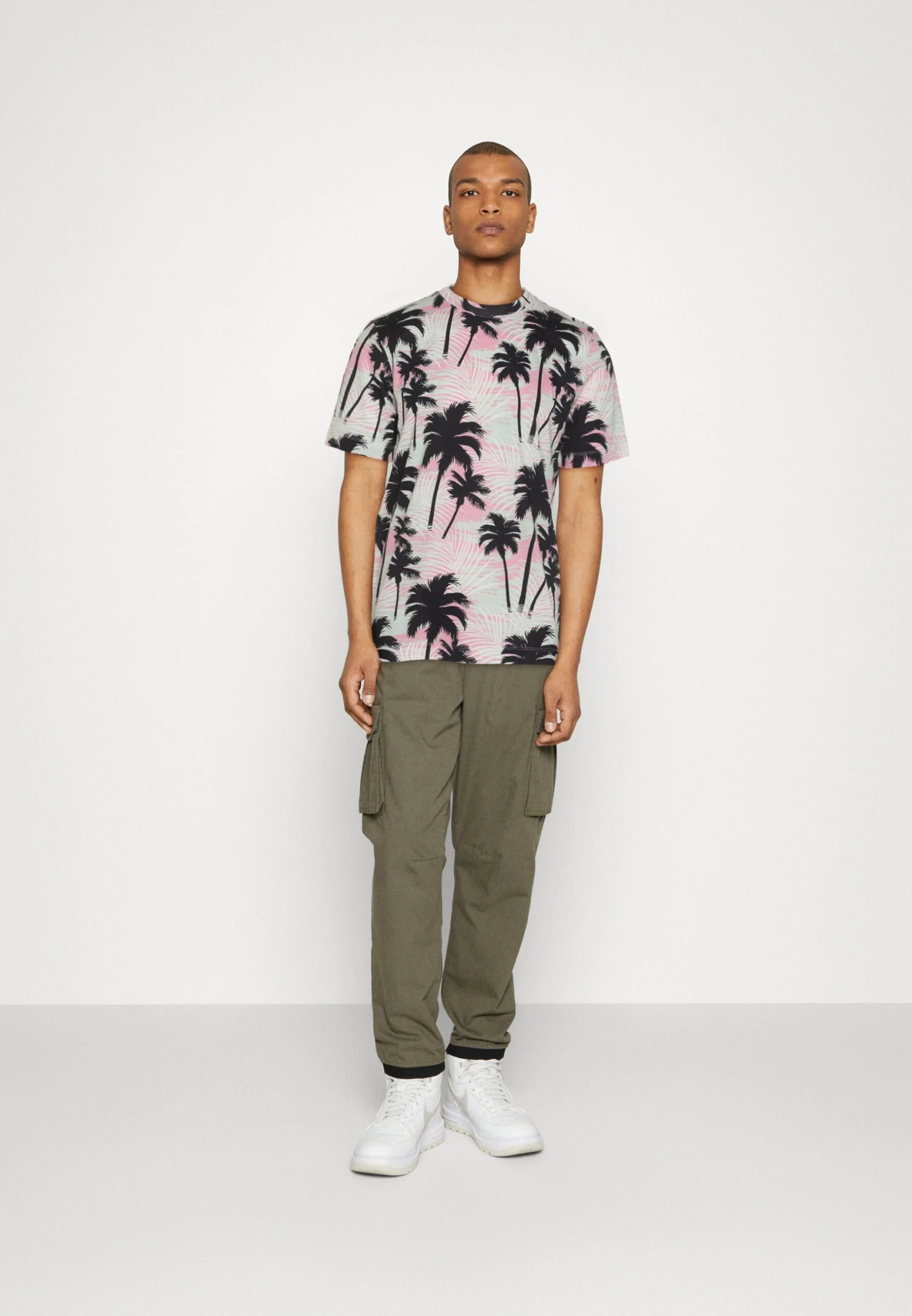 Jack & Jones JORTULUM TEE CREW NECK - T-shirt Print 4 Jack & Jones JORTULUM TEE CREW NECK - T-shirt Print - Afbeelding 2